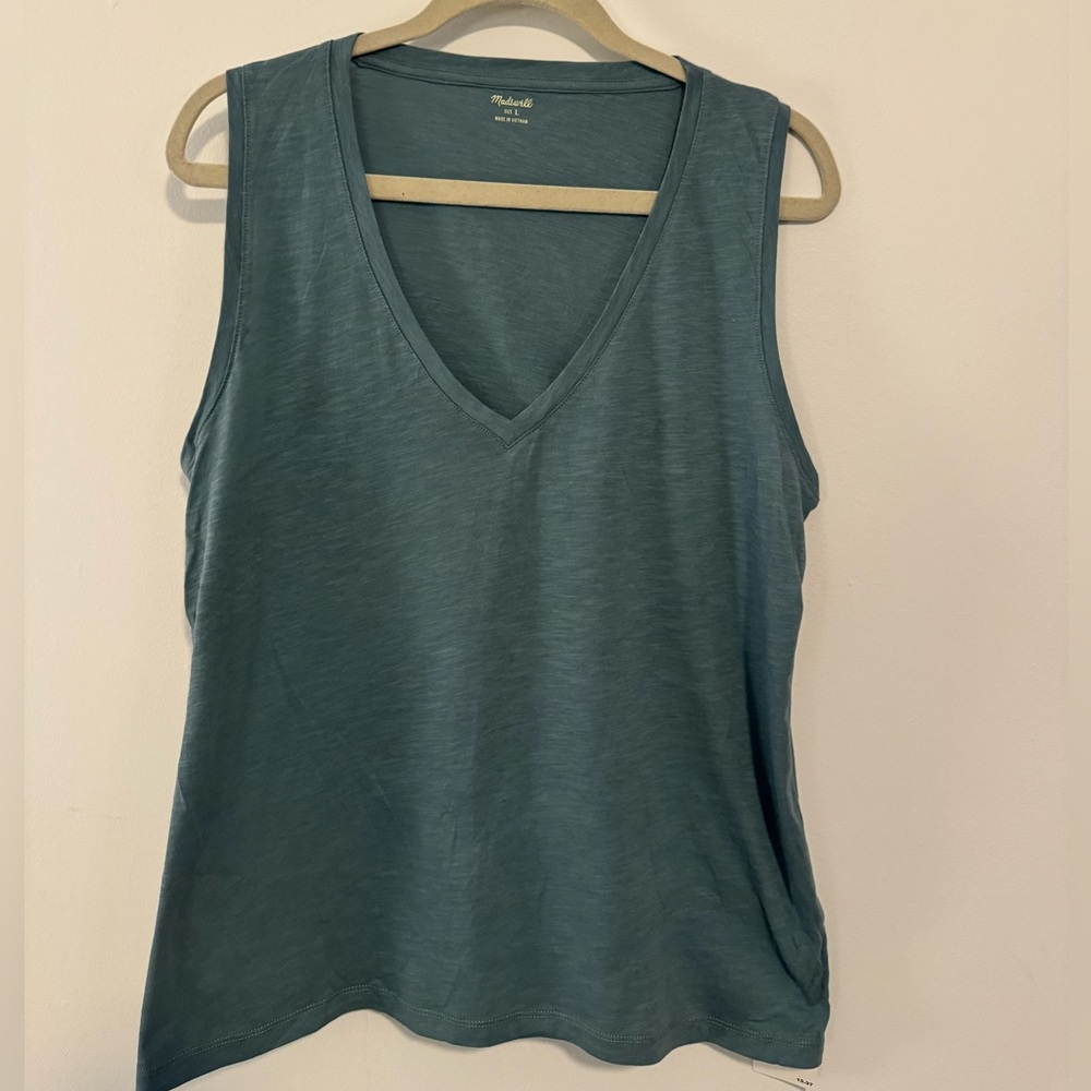 NWT Madewell V-neck tank